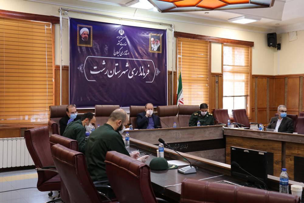 تداوم گندزدایی معابر و اماکن عمومی با استفاده از همه امکانات در رشت