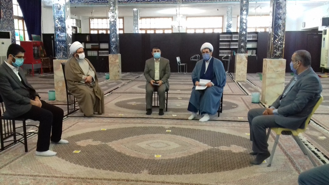 آستان خواهر امام(س) زائران فراوانی از سراسر کشور دارد