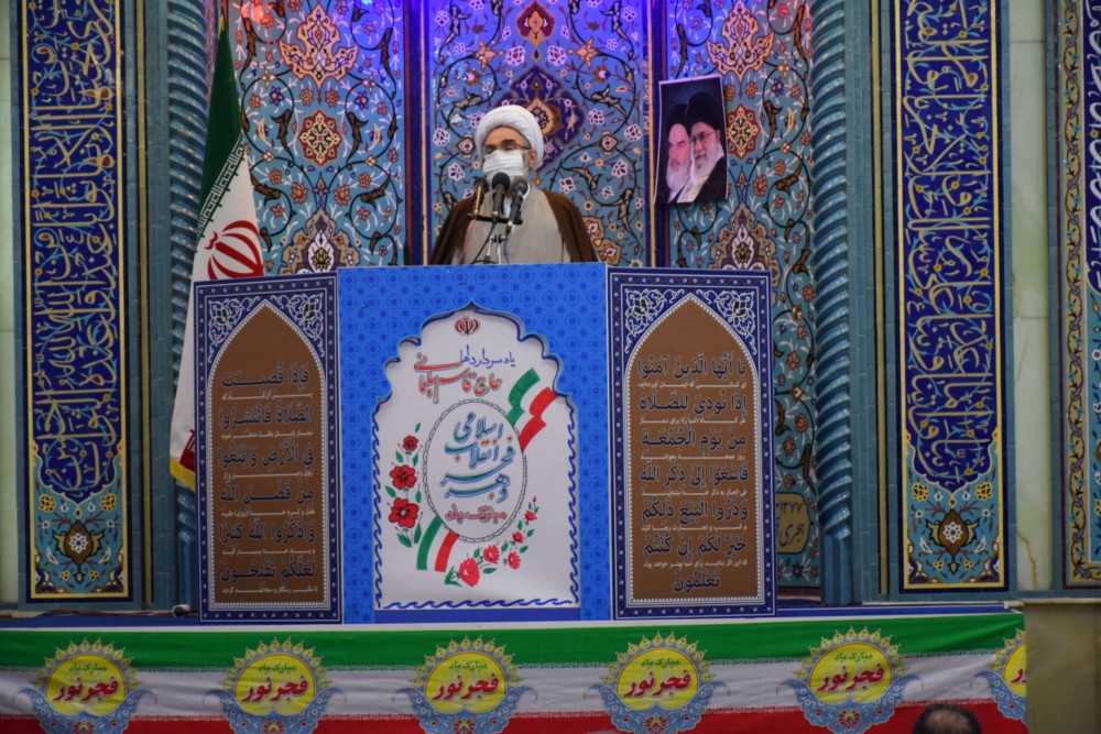 انقلاب اسلامی برای ملت ایران عزت به ارمغان آورد