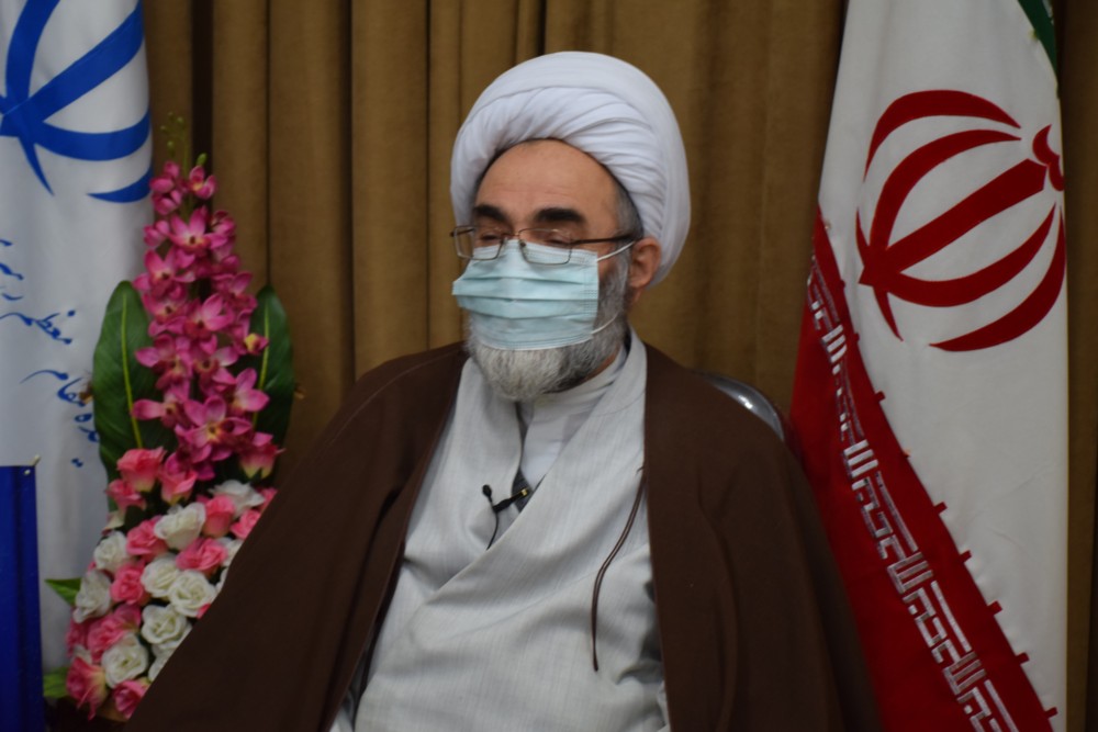 پیام نماینده ولی فقیه در گیلان به مناسبت آغاز سال ۱۴۰۰ / امیدواریم سالی سرشار از نعمت ها و معنویت های الهی برای همه مردم شاهد باشیم