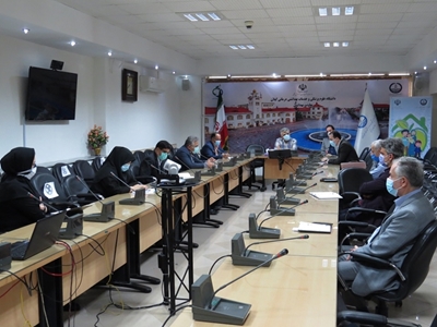 فقط بیماران با ریسک بالا به بیمارستان مراجعه کنند
