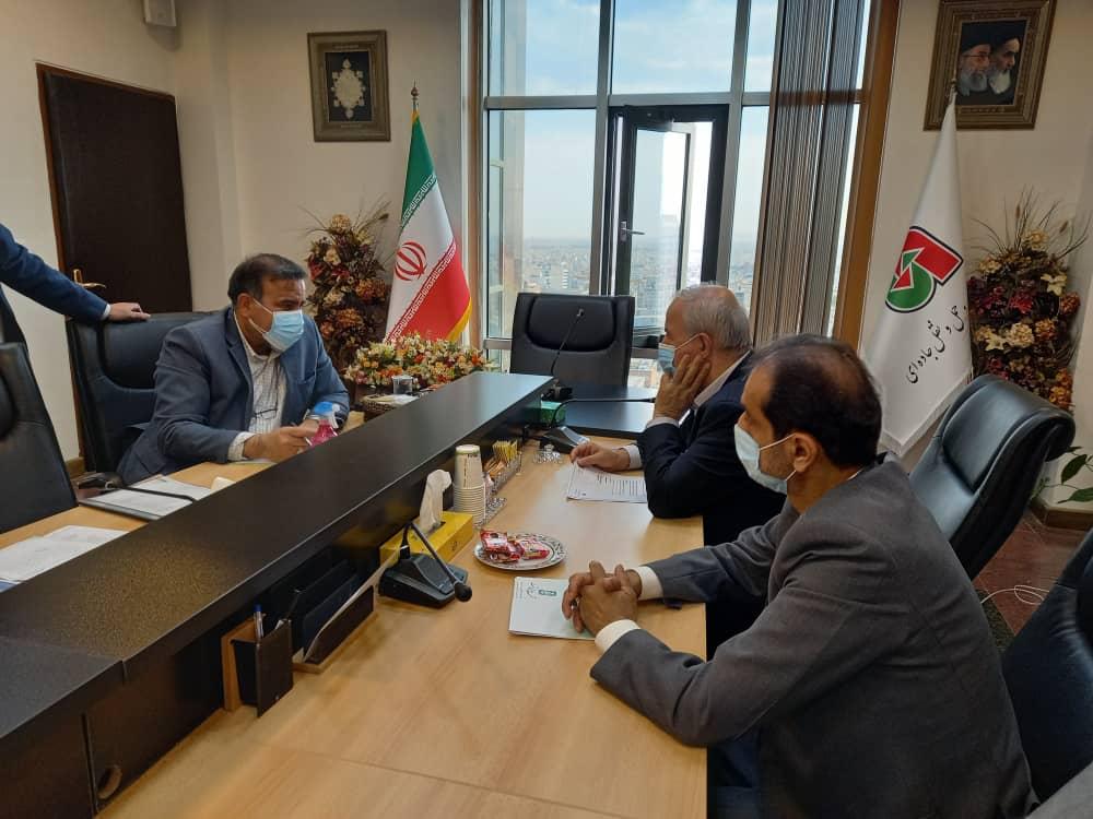 رایزنی شهردار با وزیر جهاد کشاورزی و معاون وزیر راه و شهرسازی برای تعیین تکلیف پارک مفاخر رشت و اخذ ۳۰۰۰ تن قیر
