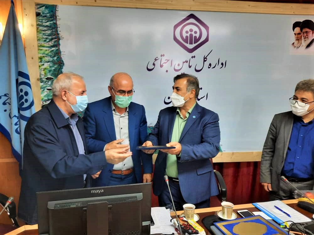 تجلیل نماینده مردم شهرستان رشت از مدیرکل تامین اجتماعی گیلان