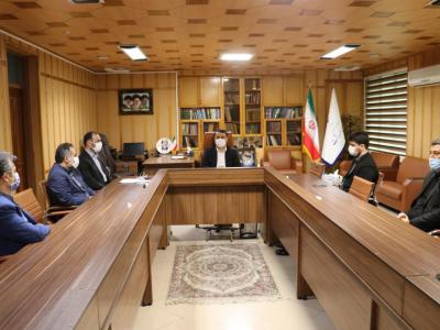 ضرورت حضور پررنگ احزاب در دوران پس از انتخابات/ احزاب با اقناع، میزان مشارکت مردم در عرصه‌ها را افزایش دهند