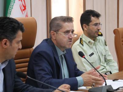 ساماندهی دستفروشان با برپایی بازارهای روز در ایام هفته/ نظارت بر فعالیت دستفروشان عرضه کننده مواد خوراکی