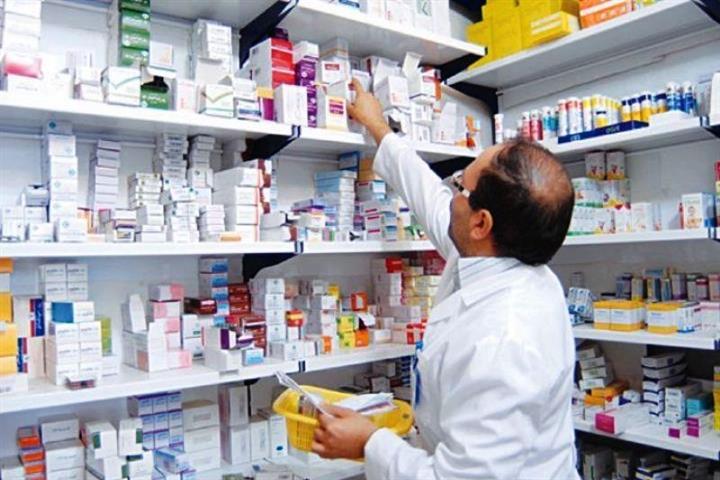 تأمین‌اجتماعی ماهیانه حدود ۱۱۰۰ میلیارد تومان به داروخانه‌های طرف قرارداد پرداخت می‌کند.