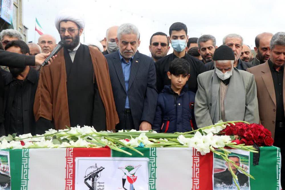 دشمنان بدانند ملت سرافراز ایران اسلامی، ملتی ایثارگر و فداکار است