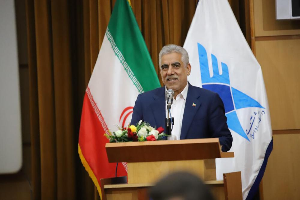 ایجاد فرصت گفتمان بسترساز خلاقیت و نوآوری دانشجویان است