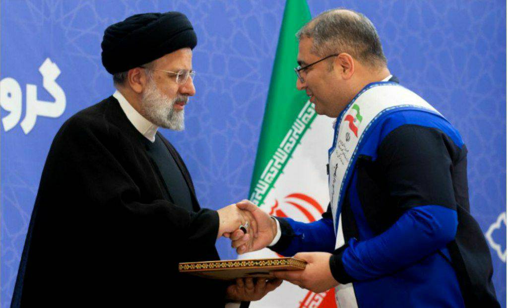 برگ زرینی در کارنامه افتخارات صنعت استان گیلان /سیمان خزر خوش در خشید