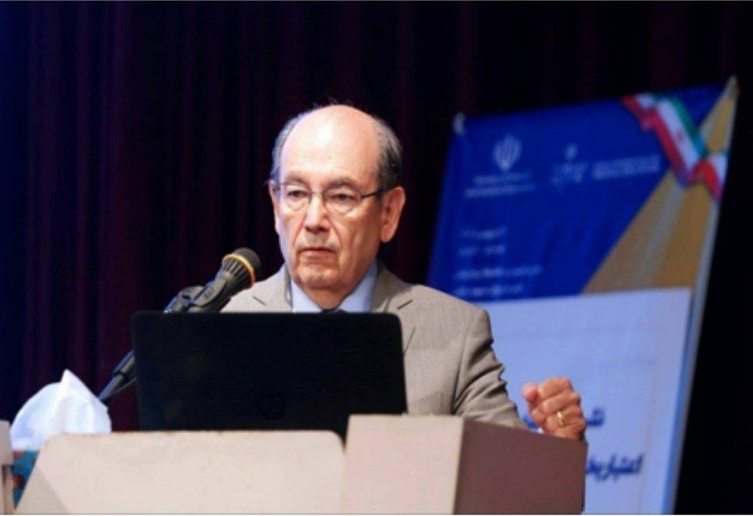 ادغام آموزش پزشکی در رفع نیاز های سلامت ایران بسیار موثر بوده است