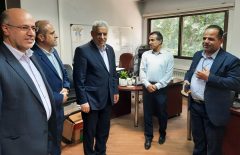 استاندار گیلان از اداره کل تامین اجتماعی بازدید و با کارکنان این مجموعه دیدار نمود
