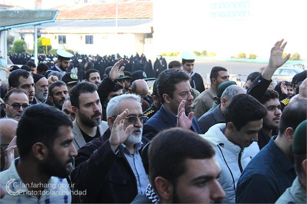 پیکر شهید ” محمدرضا یعقوبی ” با حضور گسترده اقشار مختلف مردم در رشت تشییع شد