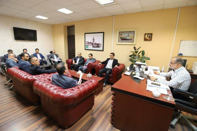 پیگیری تقاضاهای شهروندان در سامانه ۱۳۷ تا حصول نتیجه / تقدیر از کارکنان صادق و پُر تلاش شهرداری رشت/ اتمام پروژه هوشمند سازی تا پایان سال ۱۴۰۳