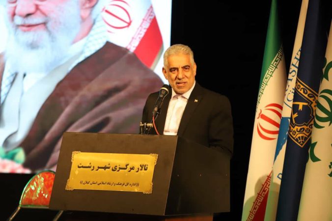 قشر پُر تلاش کارگر همیشه پای کار است / رضایتمندی استاندار گیلان از عملکرد مجموعه مدیریت شهری رشت