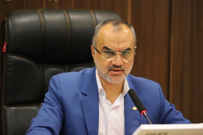 فقدان کمربندی و عدم توسعه معابر در رشت دغدغه شهروندان است/ بهره مندی از مشاورین توانمند وکارآمد در حوزه ترافیک/ توجه به مصوبه وزارت کشور پیرامون پارک های حاشیه ای