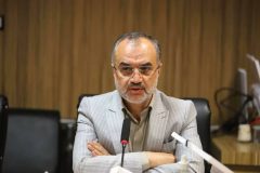 رفع مشکل پل های عابر پیاده مورد توجه باشد/ تضییع حقوق رانندگان و عابرین به واسطه خرابی پل های عابر مکانیزه/ ضرب الاجل تعیین تکلیف پل های عابر پیاده رشت
