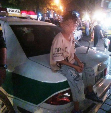 بازگشت پسر بچه يزدي گم شده به آغوش خانواده