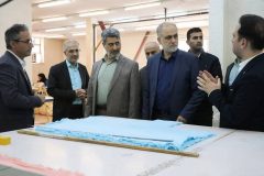 بازدید رئیس کل دادگستری استان گیلان از صنایع ریسندگی و بافندگی پیشروتاب
