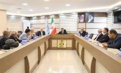 کارگران باید با علم به قوانین، مطالبه گر باشند و از حقوق خود دفاع کنند