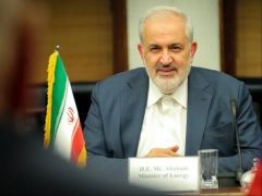 پیام تبریک وزیر نیرو به مناسبت روز ارتباطات و روابط عمومی
