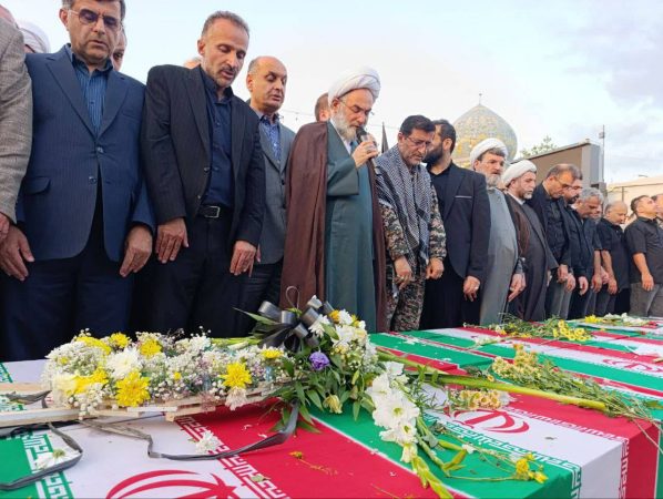 مراسم تشییع پیکر شهدای حادثه تروریستی شهرستان آستانه‌اشرفیه برگزار شد