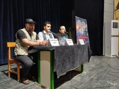نمایش”پابرهنه، لخت قلبی در مشت”