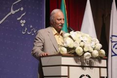 لزوم بازنگری در واژگان قانونی و حمایت از جامعه پزشکی