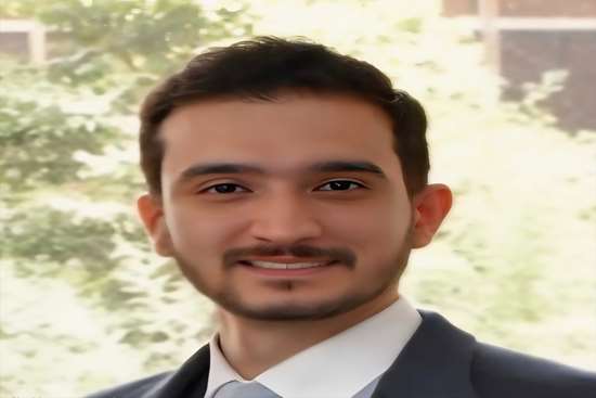 درخشش دستیار ارتودانتیکس دانشکده دندانپزشکی گیلان در چهل‌ویکمین آزمون بورد تخصصی
