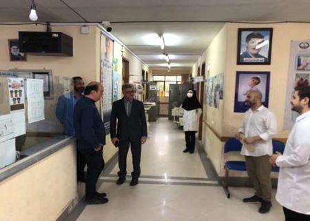 بازدید رئیس دانشگاه علوم پزشکی گیلان از مرکز خدمات جامع سلامت شبانه‌روزی سنگر