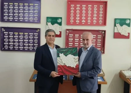 بازدید مهندس کوچکی‌نژاد از مرکز تحقیقات ابریشم کشور